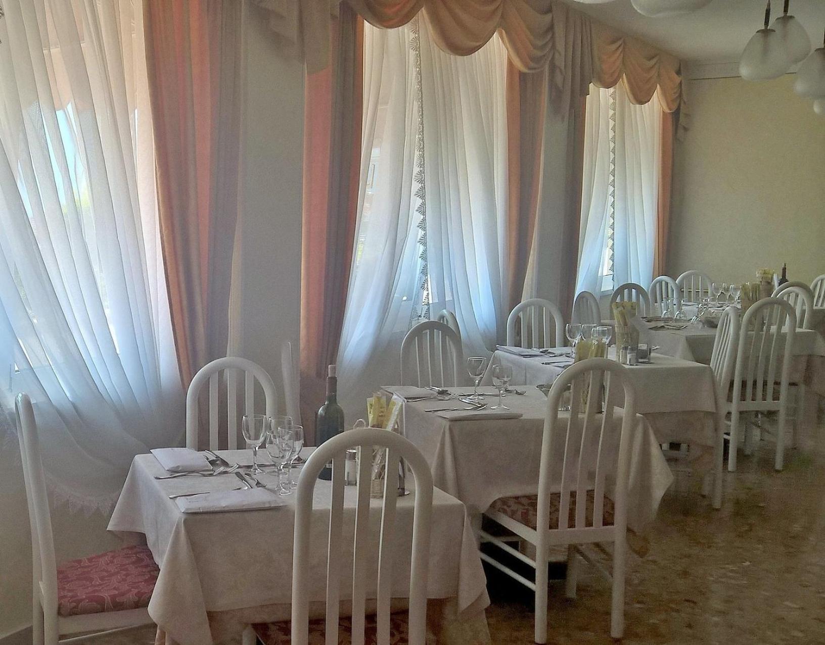 Albergo Stella Alpina Molveno Zewnętrze zdjęcie