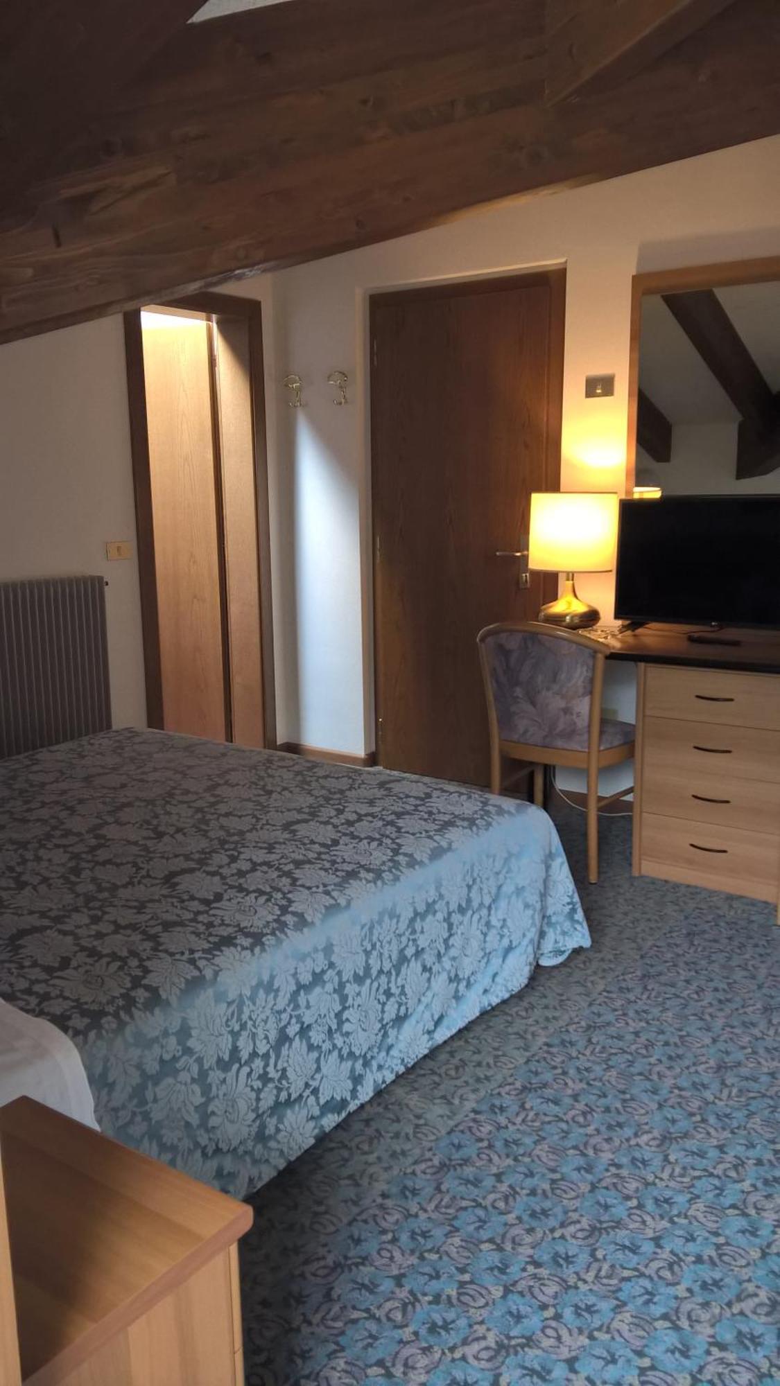 Albergo Stella Alpina Molveno Zewnętrze zdjęcie