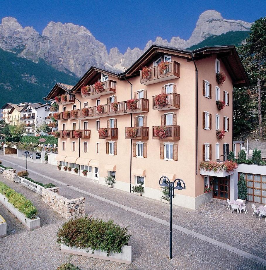 Albergo Stella Alpina Molveno Zewnętrze zdjęcie